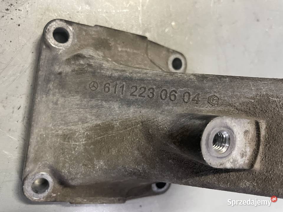 Łapa silnika 6112230604 mercedes w202 w210 22cdi Jelcz-Laskowice