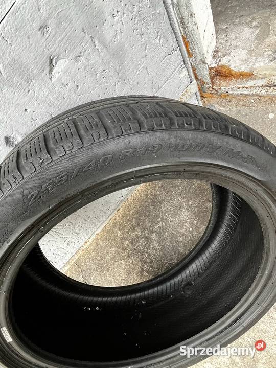 Komplet opon zimowych Pirelli Sotozero Warszawa