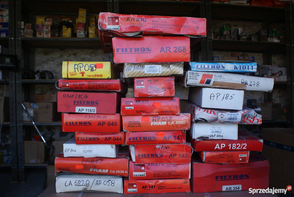 AP 1182 FILTRON FILTR POWIETRZA W 140 300 9198 osobowe