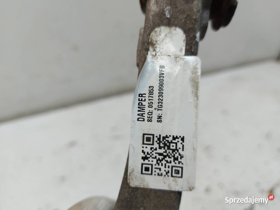 TESLA MODEL Y 2023r Wahacz przód prawy górny sprzedam