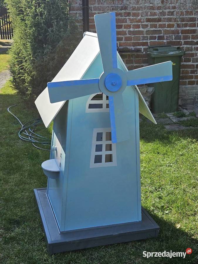 Wiatrak ogrodowy drewniany domek dzieci duży