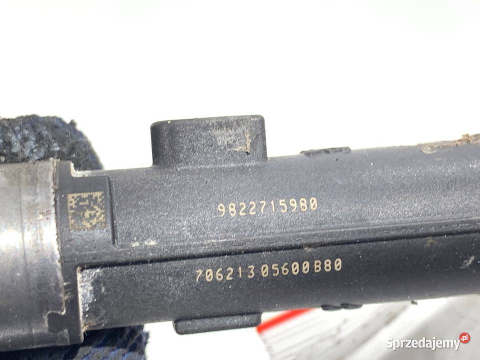 WTRYSKIWACZ PEUGEOT 308 SW III 9822715980 12 131