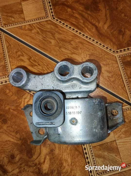 fiat doblo II ŁAPY SILNIKA