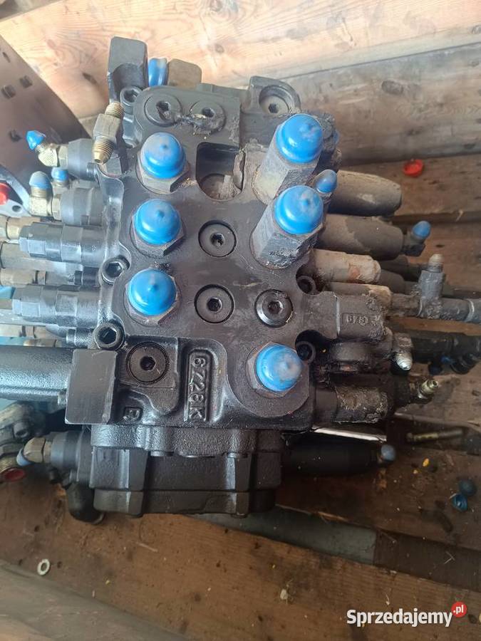 Zawór hydrauliczny blokowy KADV22YS10102 HOLLAND Układ hydrauliczny Staszów sprzedam