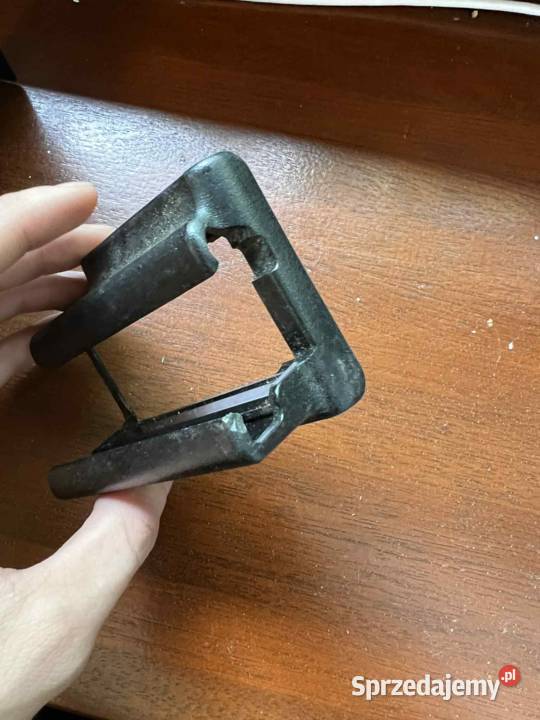 Osłona szyny fotela A2039190220 A2039192020 Warszawa