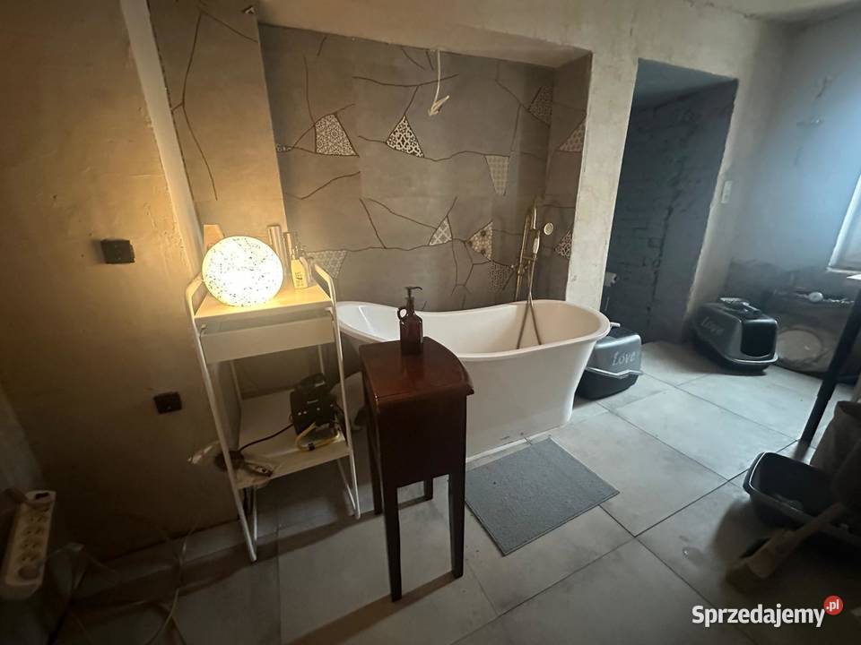 Mieszkanie LOFT pracownia usługi salon trasie Bielany Wrocławskie sprzedam