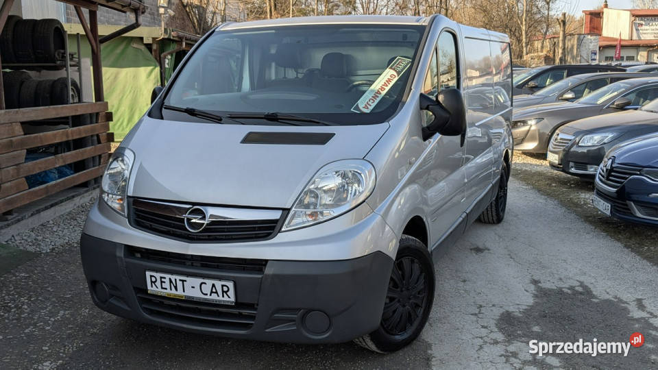 Opel Vivaro Long 20D115 Ciężarowy 3Osoby śląskie Częstochowa