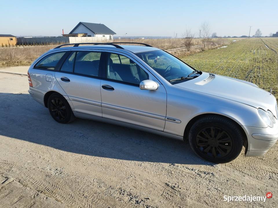 ładny Mercedes c klasa w203 20 benzyna gaz 2002 Jarocin