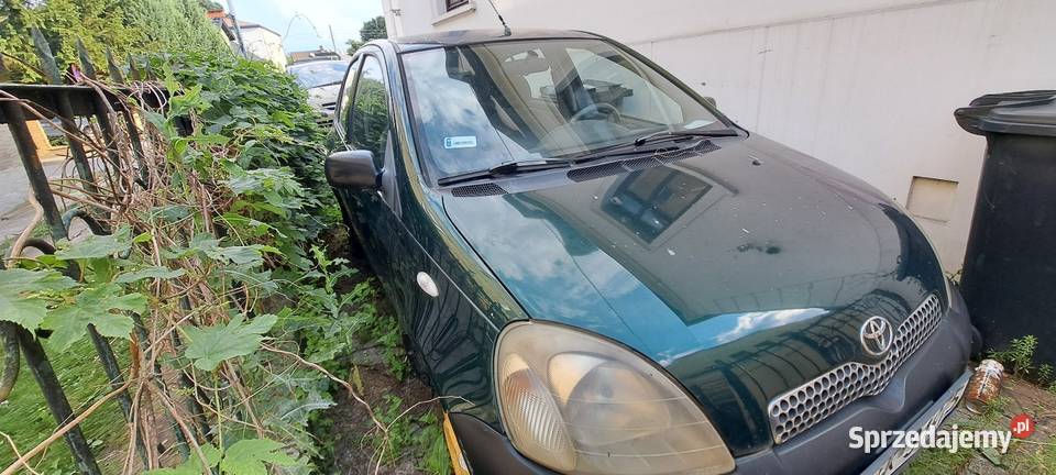 Toyota yaris bez silnika Rok produkcji 1999 Hrubieszów sprzedam