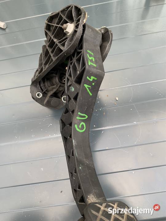 Pedał sprzęgła pompka VW Golf V 14TSI Wyposażenie wnętrza Zalesice