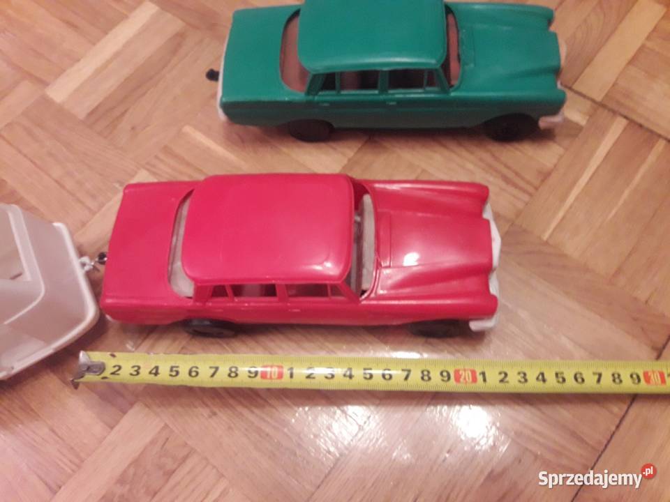 Mercedes W111 z przyczepą Legendy PRL Kultowe łódzkie Piotrków Trybunalski