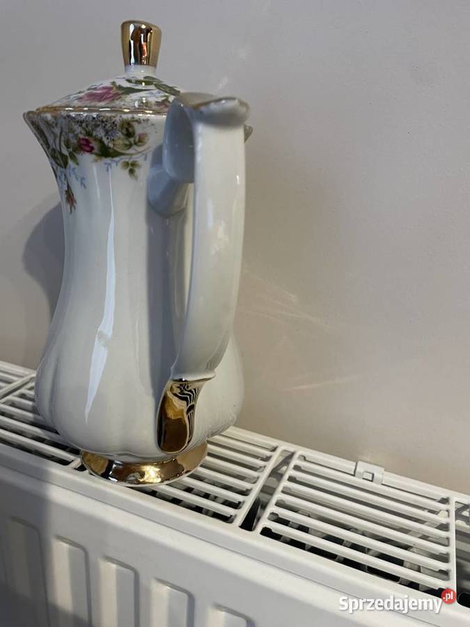 Chodzież porcelanowy czajnik imbryk Iwona Pruszcz Gdański sprzedam