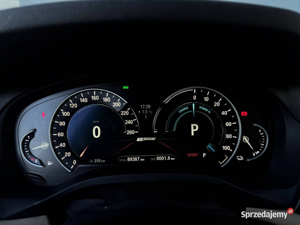 FV23 Hak Panorama Aktywny tempomat Fotele Łódź