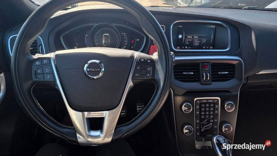 Volvo V40 T3 Ledy duza navi bixenon RDesign benzyna Lębork sprzedam