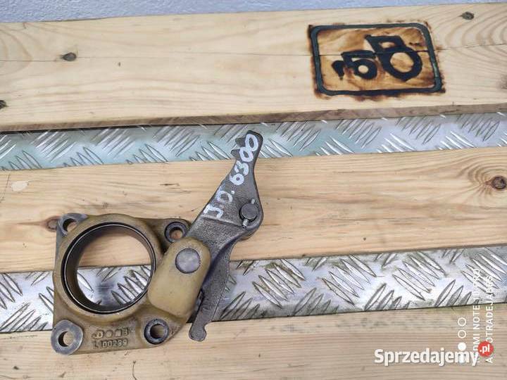 Tuleja obudowy łożyska John Deere 6300 L100299 Wilkowo