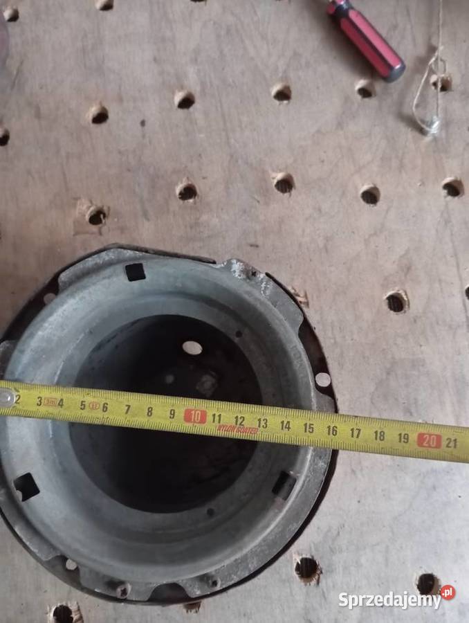 Obudowagarnek lampy przód fiat 125 Lublin