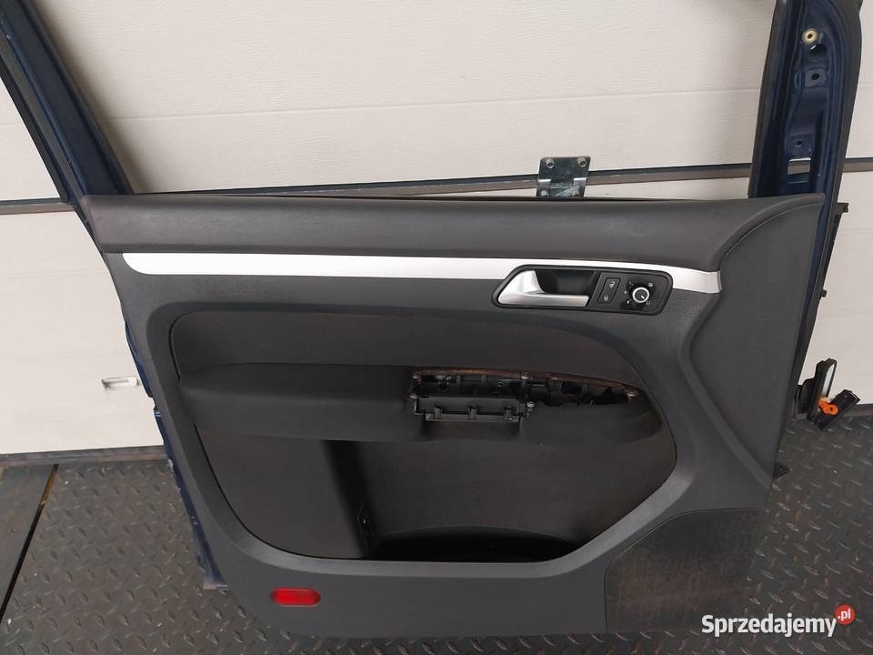 VW TOURAN 2012 tapicerka drzwi przod i tyl dolnośląskie Wrocław