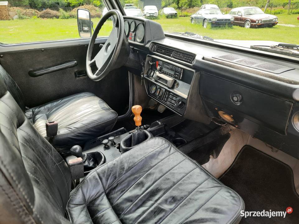 Mercedes Gklasa 1984 300 GD żółte tablice Radom