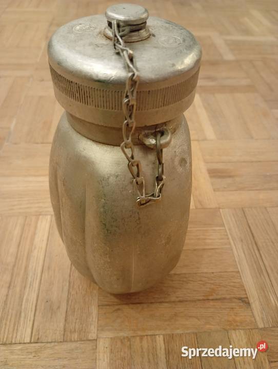 Manierka wojskowa PRL Antyki, Sztuka, Kolekcje łódzkie Zduńska Wola