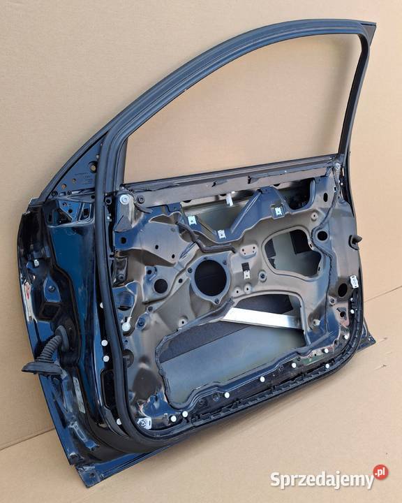 AUDI A6 C6 DRZWI PRAWY PRZÓD PRAWE PRZEDNIE Bieleń sprzedam