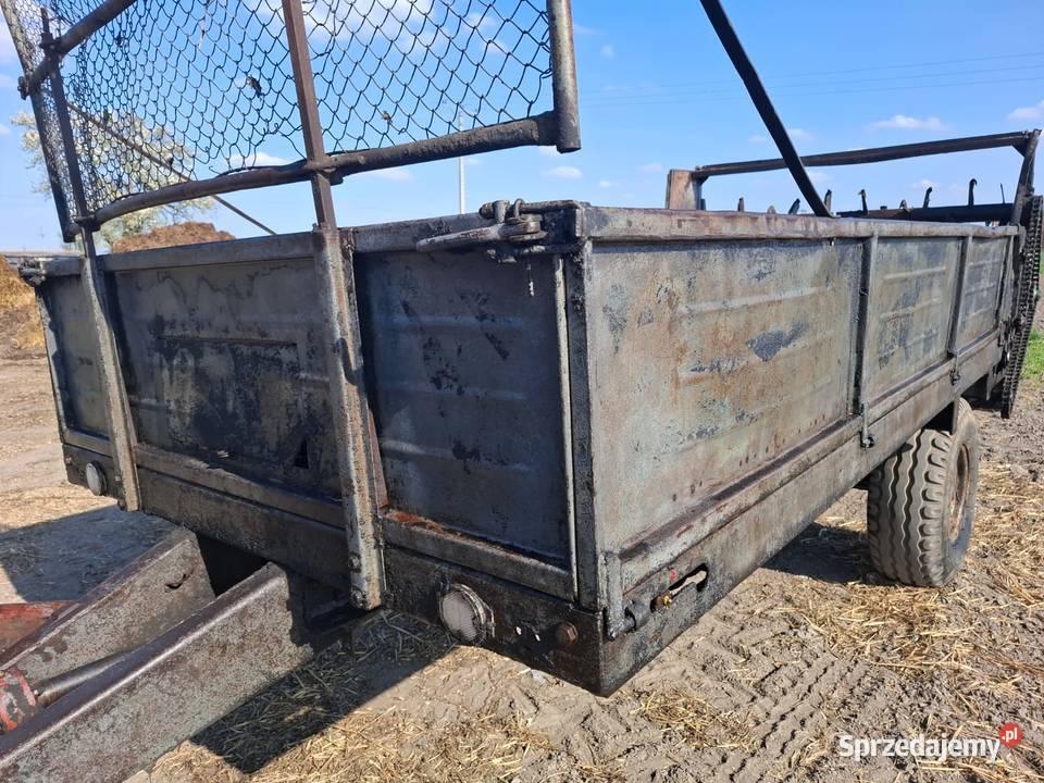 Rozrzutnik obornika jednoosiowy nieuszkodzony sprzedam