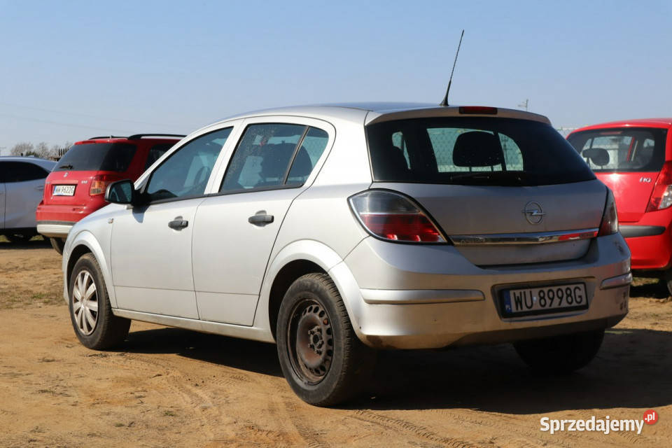 Opel Astra 2011r 17 Diesel 5 Drzwi Tanio Możliwa Zarejestrowany w Polsce Warszawa sprzedam
