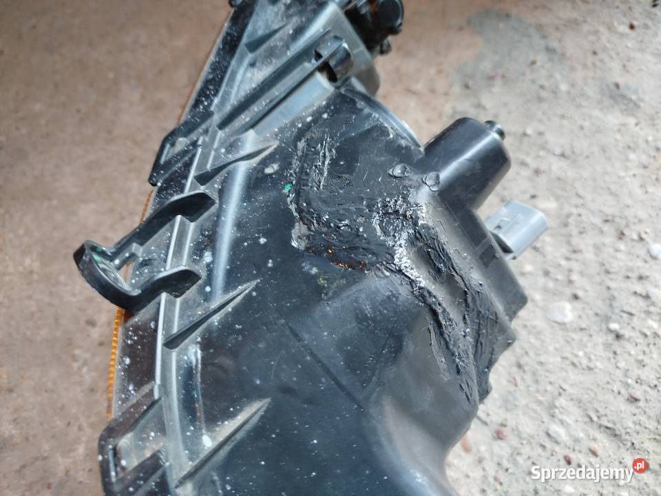 Hyundai i30 II GD halogen LED prawy prawe Turek
