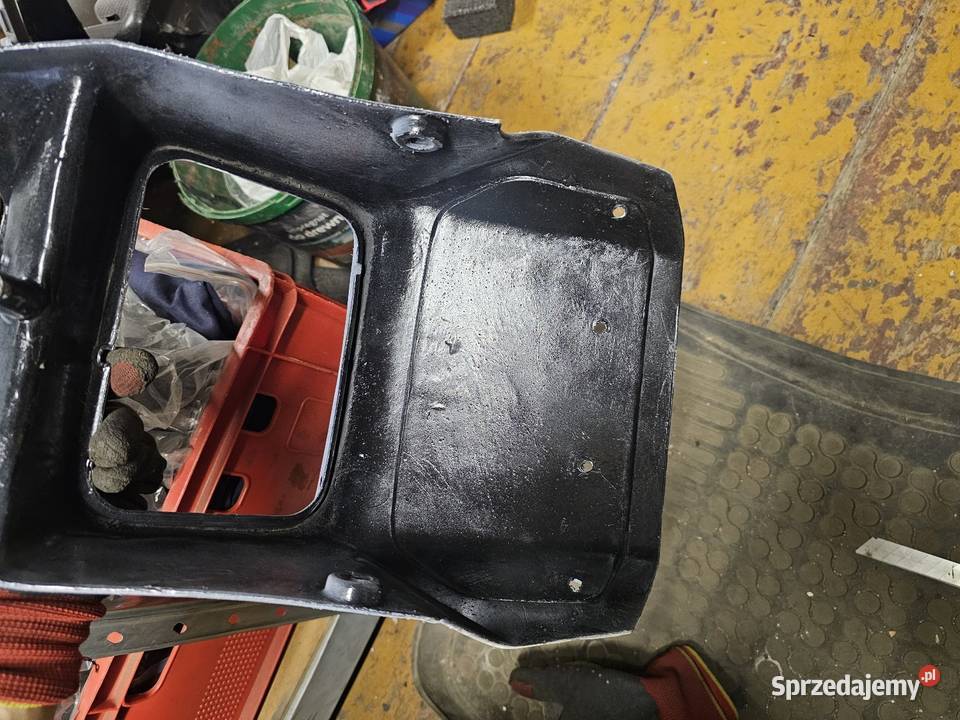 Suzuki DR 600 650 czasza czacha owiewka plastik Jelenia Góra