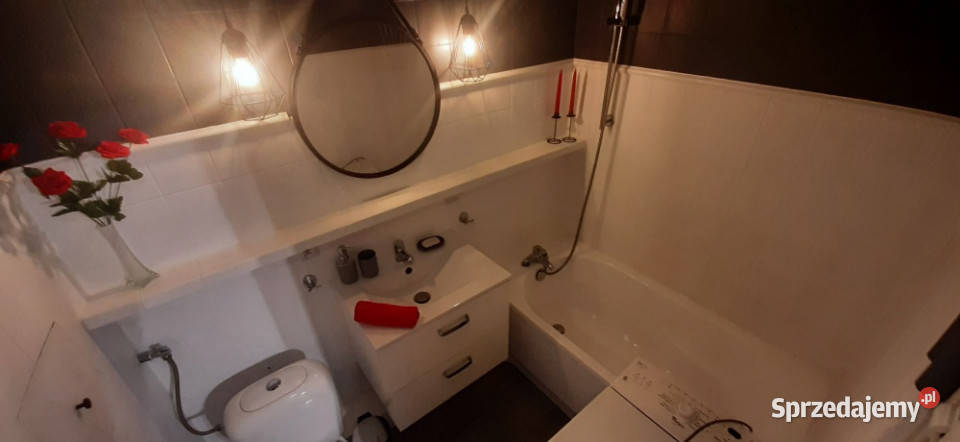 Duża jasna kawalerka 34 m2 balkon 9 piętro winda Łódź