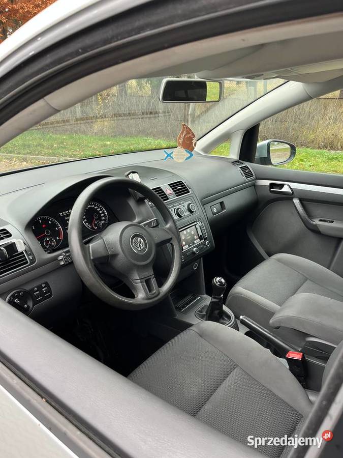 Volkswagen Touran 16tdi 2013 312604km Wałbrzych