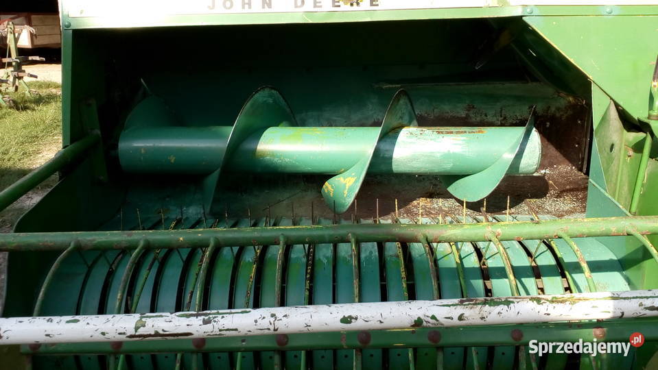 Prasa kostkująca John Deere 332 Stary Solec