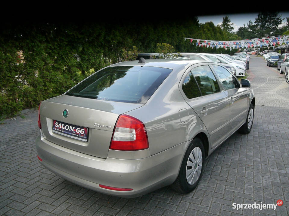 koda Octavia 16mpi Stan b 100bezwypadkowy bez tempomat Częstochowa sprzedam
