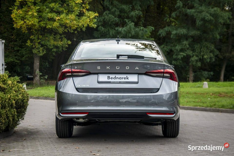koda Octavia Drive Essence 20 TDI 150 DSG elektryczne lusterka Łódź