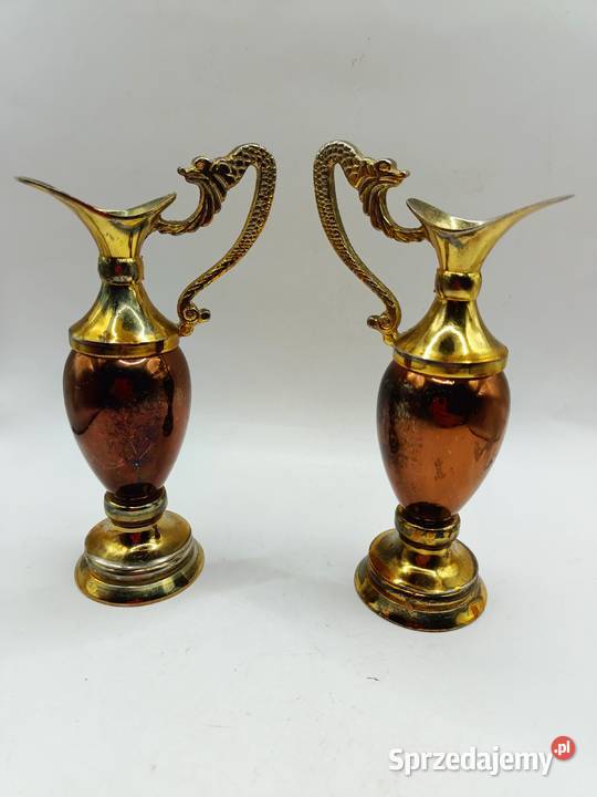 Metal dwa angielskie dzbanki wazony z głową