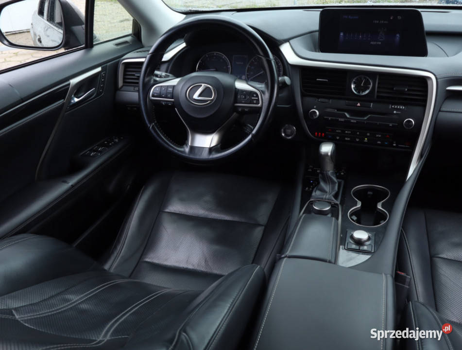 Lexus RX 200t światła LED Motoryzacja