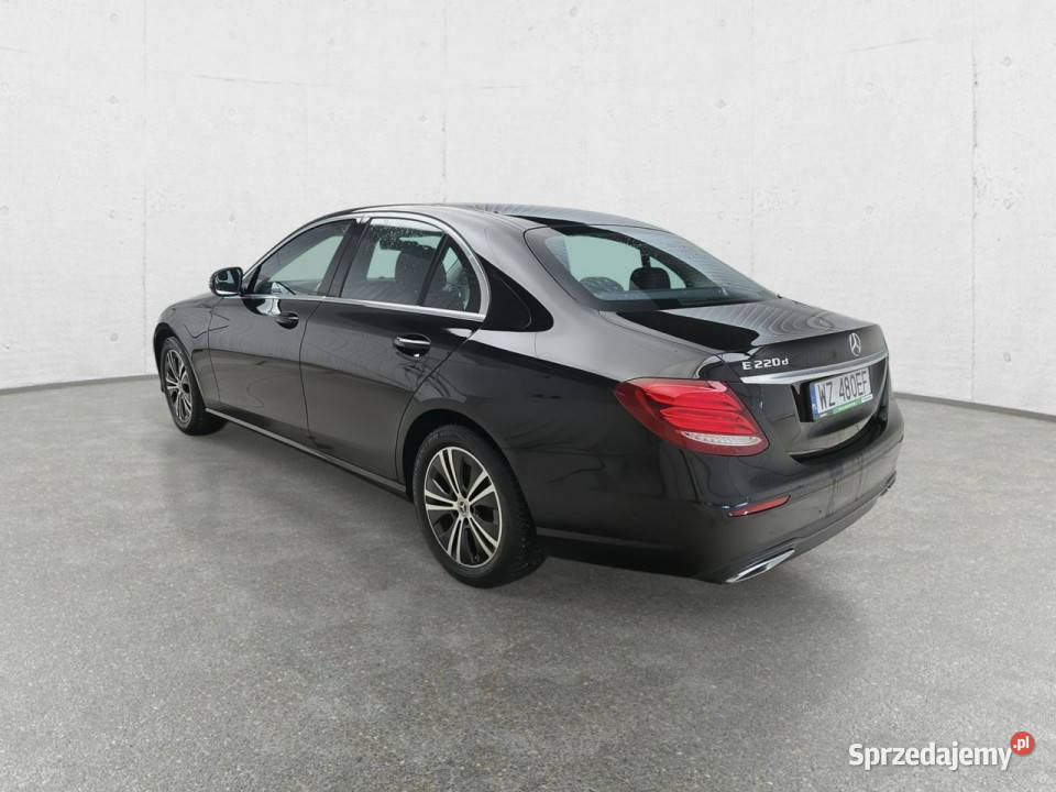 Mercedes E 220 W213 2016 automatyczna Komorniki