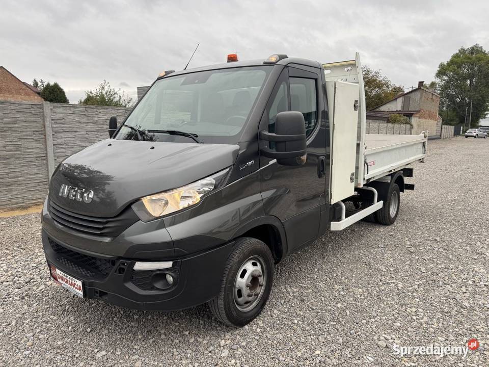 IVECO DAILY 35C18 30 HPI 180 35T BKAT KIPER Nisko