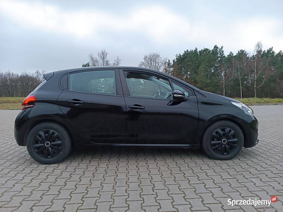 Peugeot 208 2016r 16 BlueHDi 100 100KM Turek