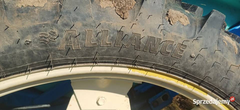 Opryskiwacz Berthoud 25 2500l 24m21m12m SKRETNY podlaskie Brańsk sprzedam