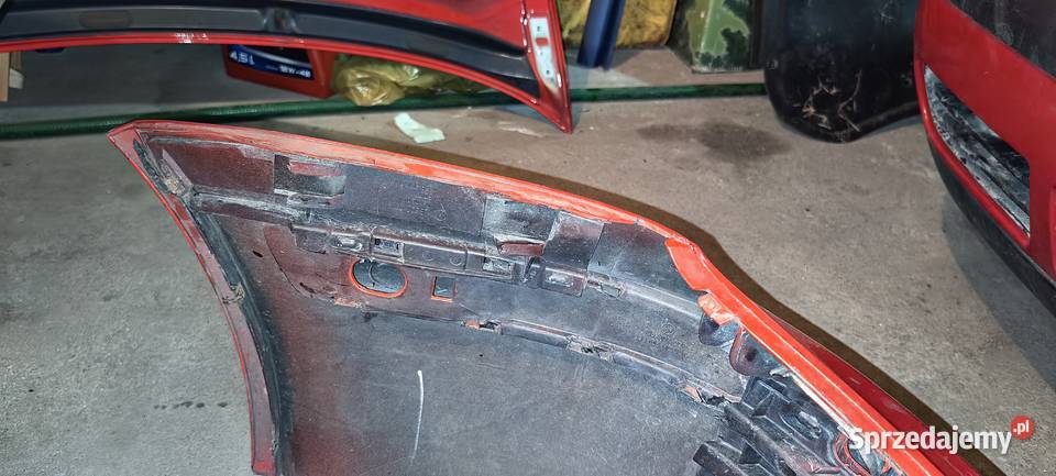 Zderzak przedni Bora LP3G