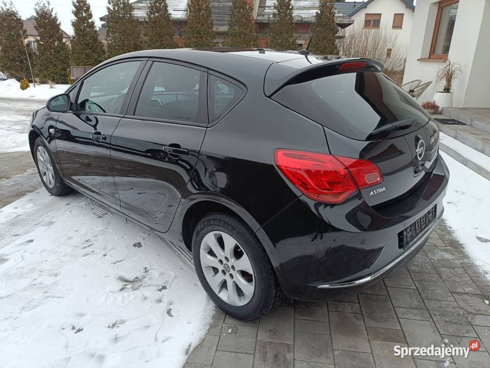 Opel Astra 14 T Piękna gniazdo USB Piotrków Trybunalski