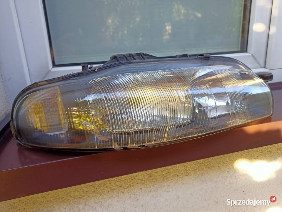 Fiat Marea Bravo I Brava lampa przednia prawa Sieradz