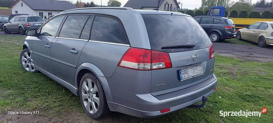 Opel Vectra C Lift 2006r 19CDTi 150 DB Stan manualna Wałcz