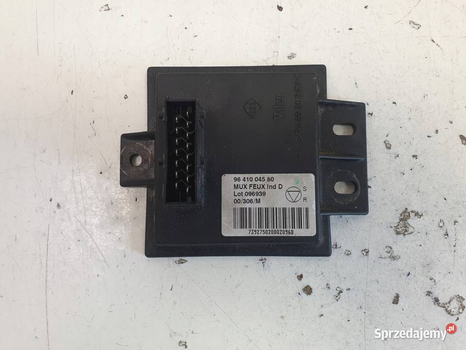 Peugeot 607 MODUŁ sterownik ZAPŁONU 9641004580 osobowe Rudka sprzedam