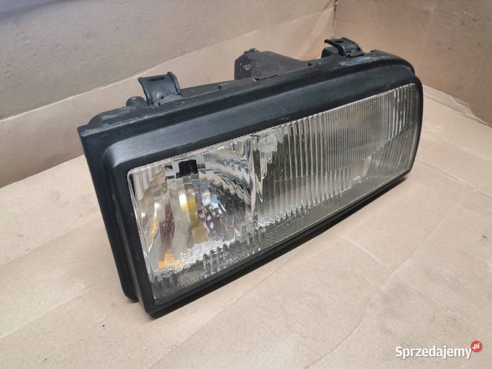 Lampa przednia lewa vw corrado st Dzierżązna sprzedam