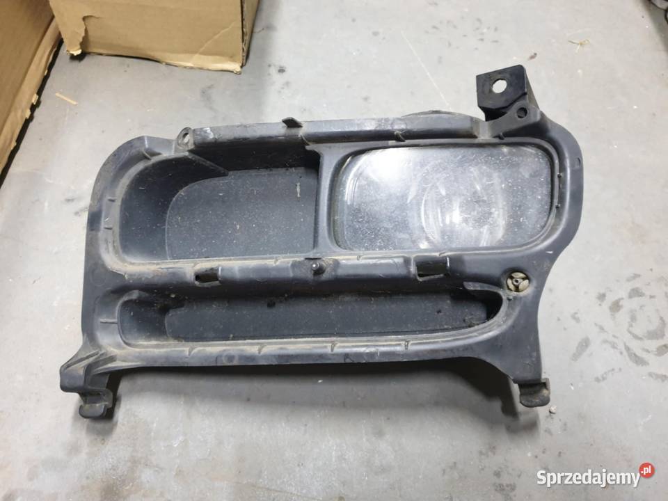 Halogen kompletny Lewy Avensis T25 Sandomierz