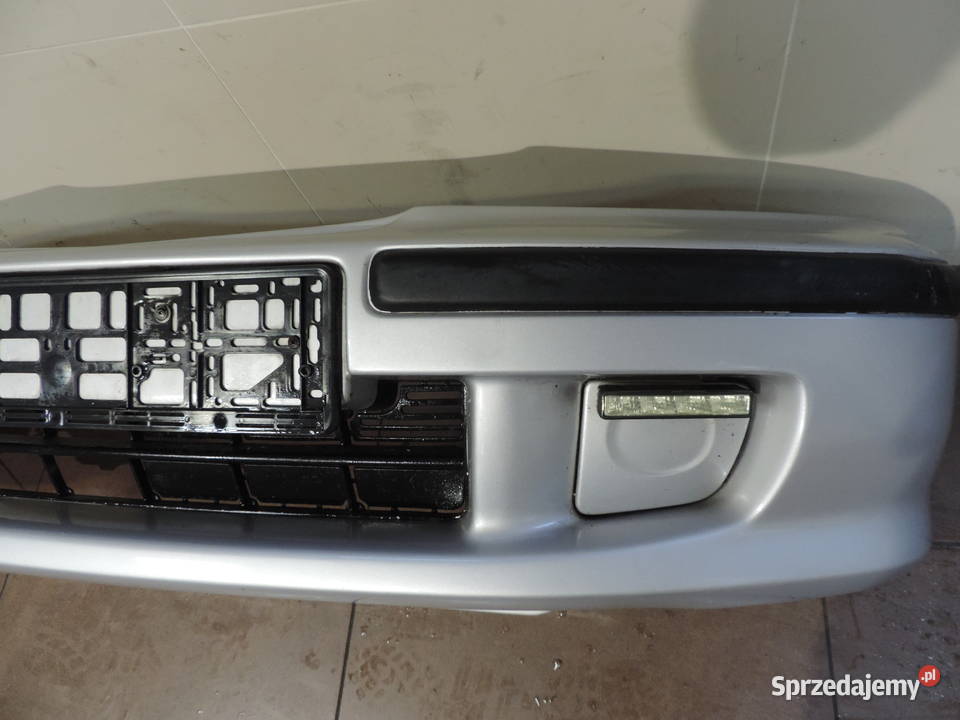 HONDA CIVIC 6 ZDERZAK PRZÓD PRZEDNI NH614M Nowy Sącz sprzedam