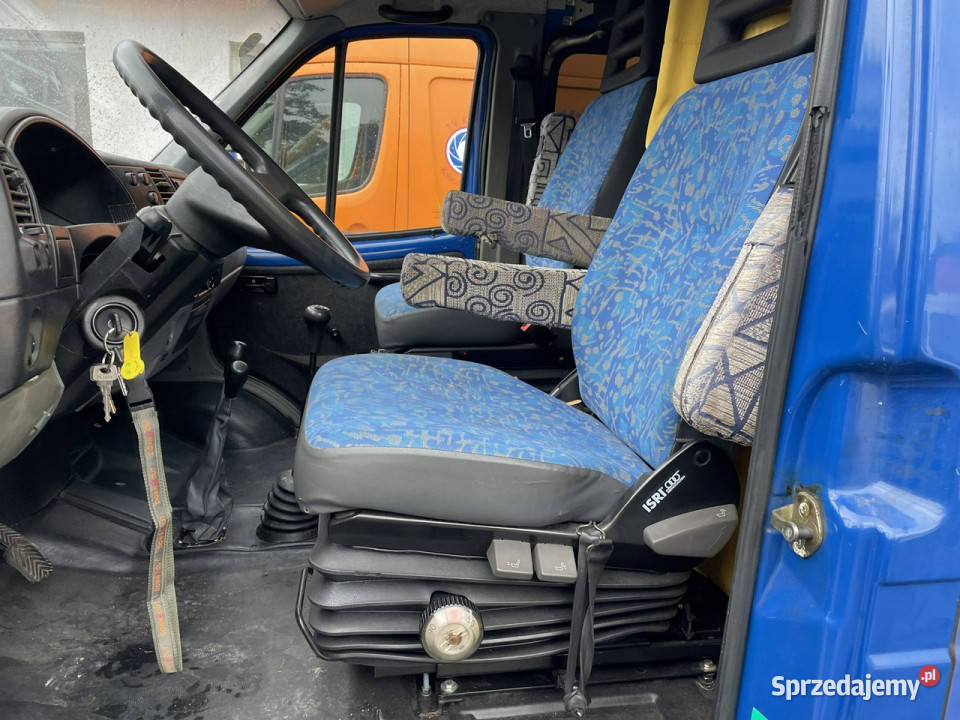 GAZ Gazela Gaz Gazelle Kamper furgon 4X4 benzyna 2464cm3 Syców