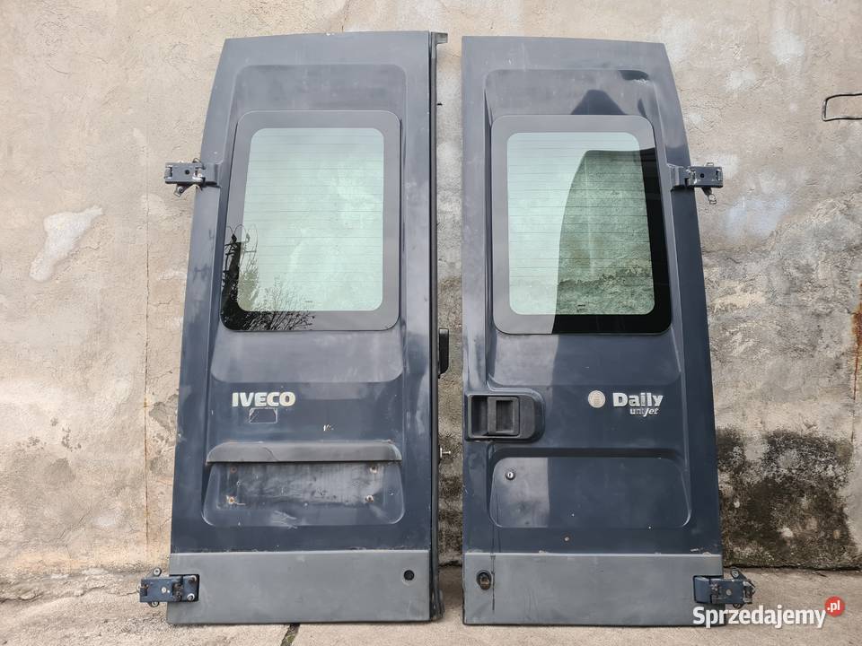 IVECO DAILY 3 4 9906 i 0614 drzwi tył tylne