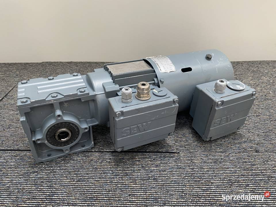 Motoreduktor SEW Eurodrive 037kW 71obr Produkcja Jelenia Góra